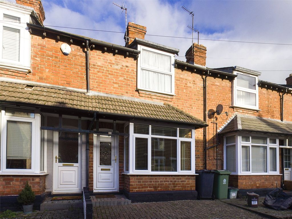 3 bed terraced house for sale in Armscroft Road, Gloucester
