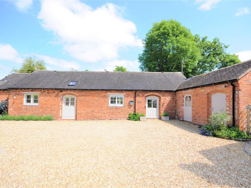 3 bed barn conversion for sale in Hill Lane, Leigh, StokeOnTrent ST10