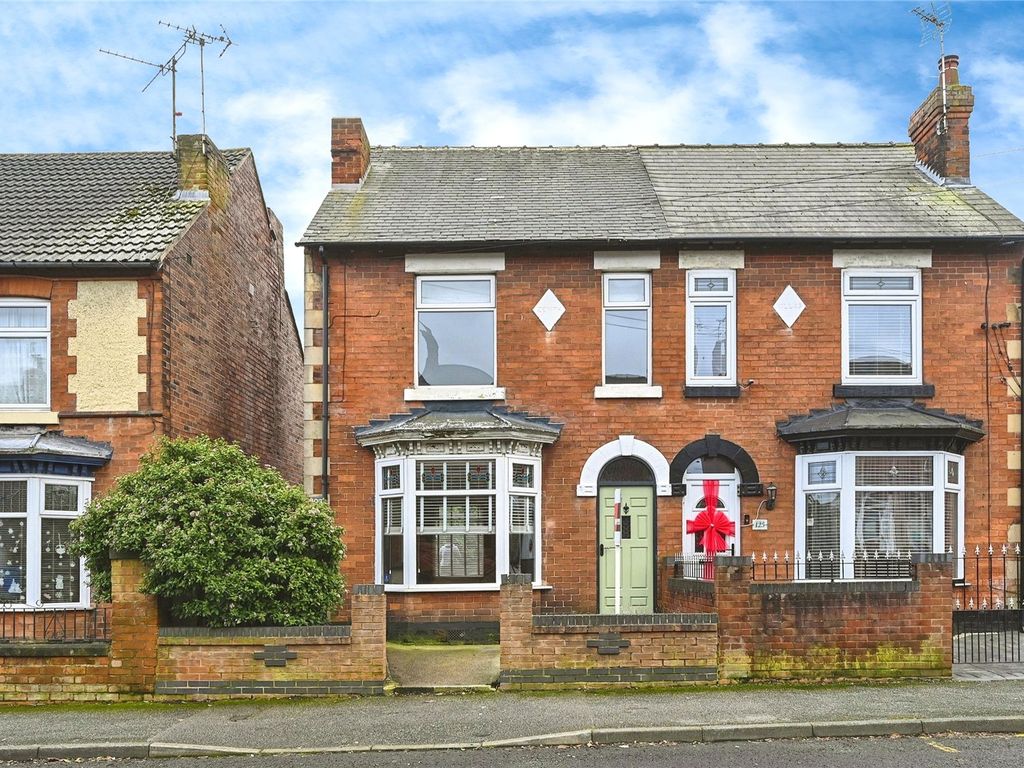 3 bed semidetached house for sale in Westfield Lane, Mansfield