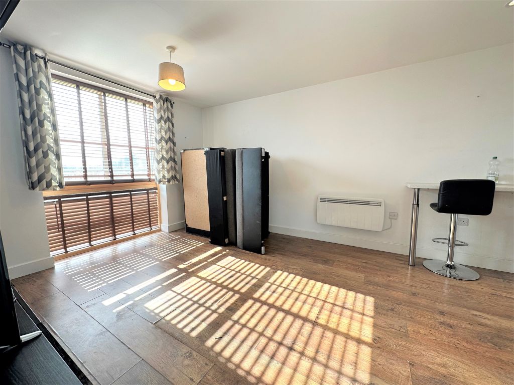 2 bed flat for sale in Drakes Drive, Stevenage SG2 Zoopla