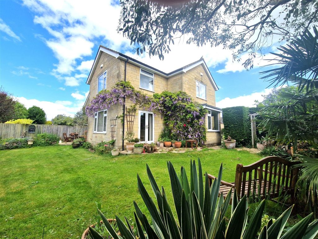 3 bed detached house for sale in Brookfield Rise, Whitley, Melksham