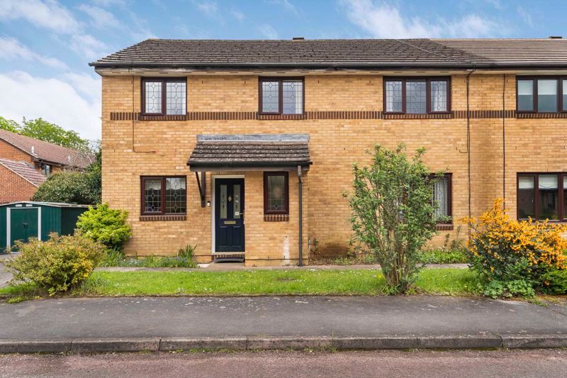 4 Bed Semi Detached House For Sale In Montgomery Road Caversfield