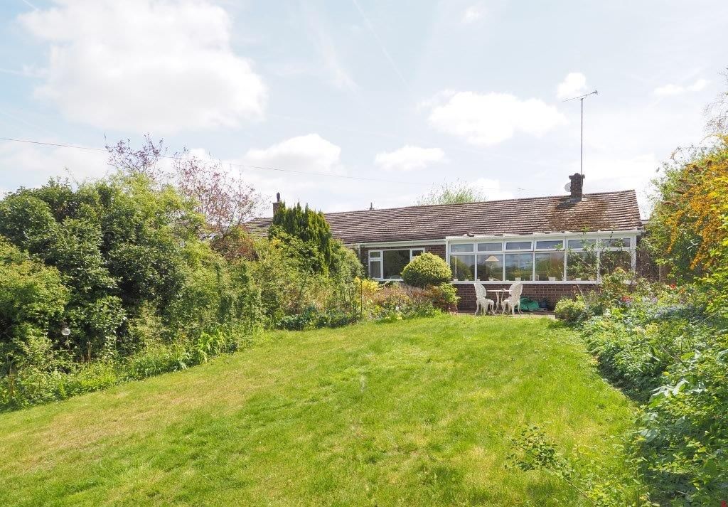 3 bed bungalow for sale in Parkhouse Road, Shipton Bellinger, Tidworth