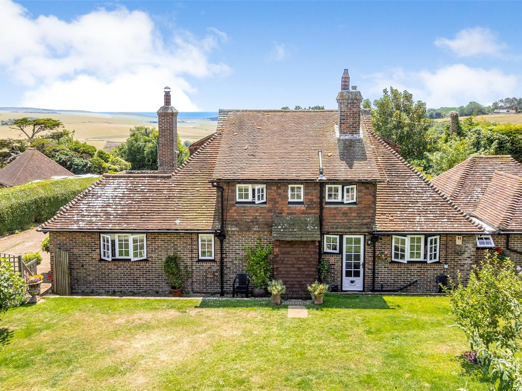 3 bed detached house for sale in 2 The Close, Friston, East Dean, East