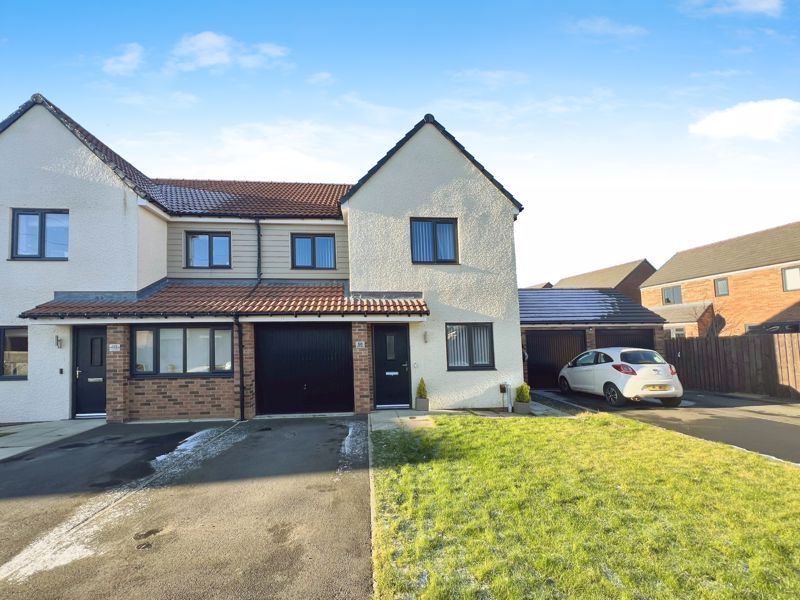 3 bed semidetached house for sale in Swallow Drive, Holystone, Newcastle Upon Tyne NE27, £