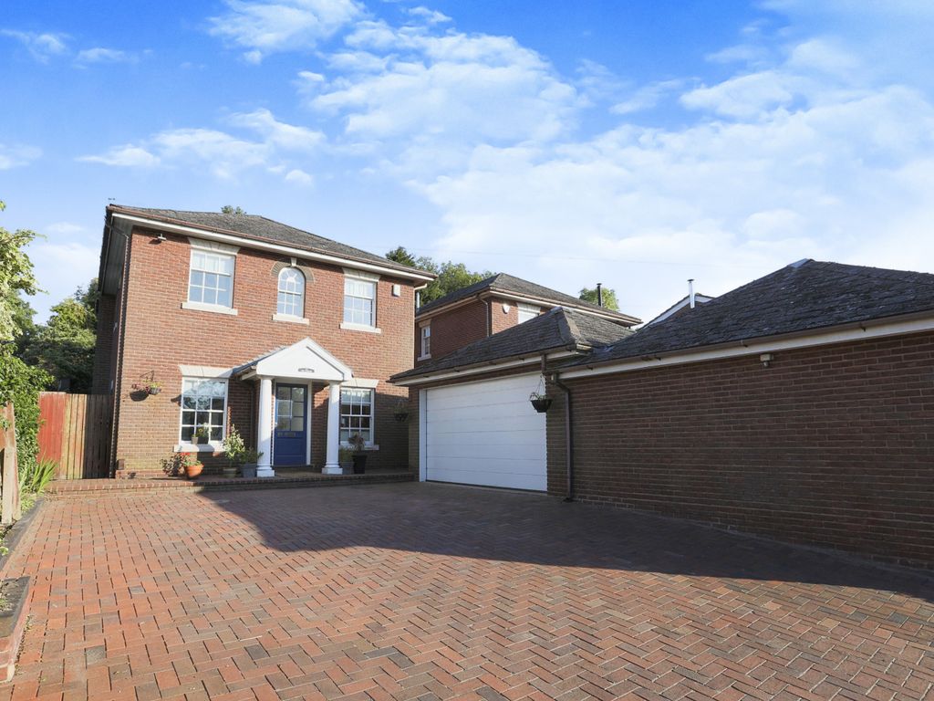 4 bed detached house for sale in Enfield Road, Redditch B97 Zoopla