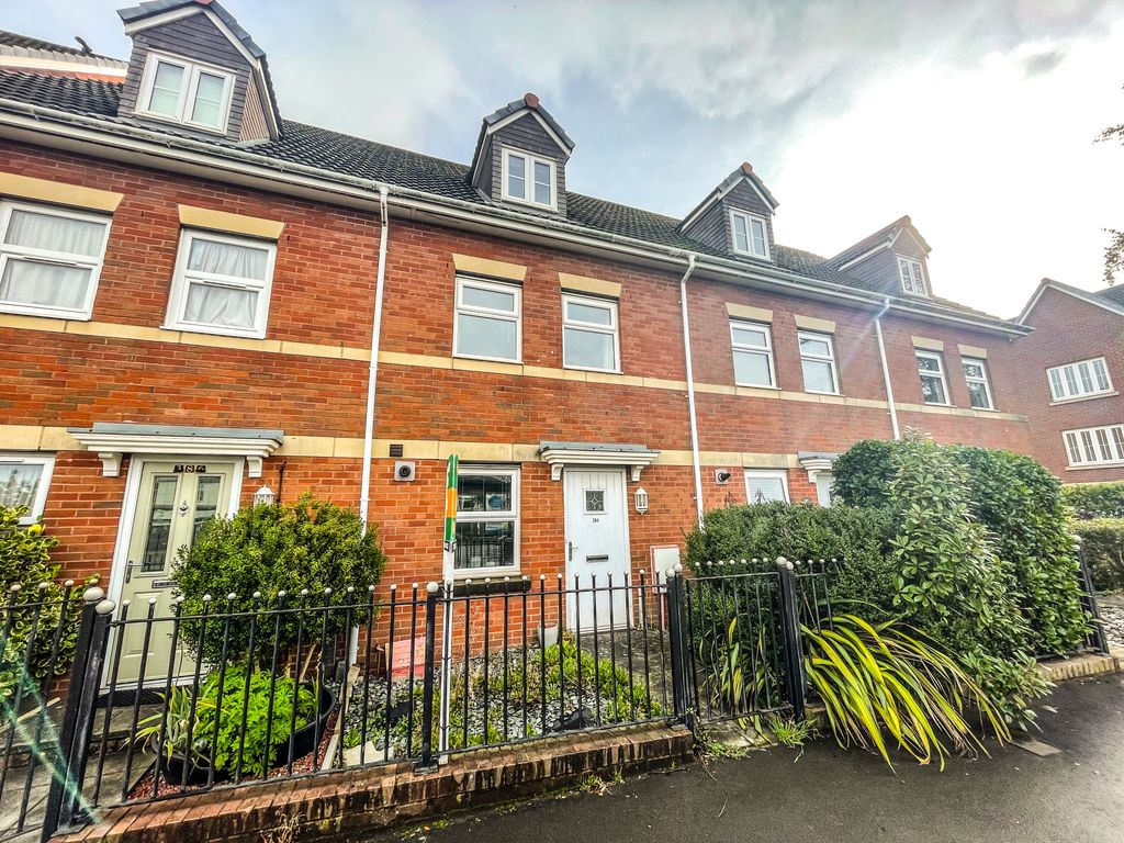 3 bed town house to rent in Caerphilly Road, Llanishen, Cardiff CF14, £