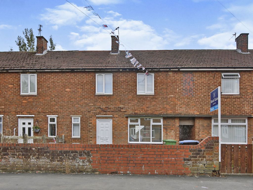 2 bed semidetached house to rent in Birch Avenue, Shildon, County