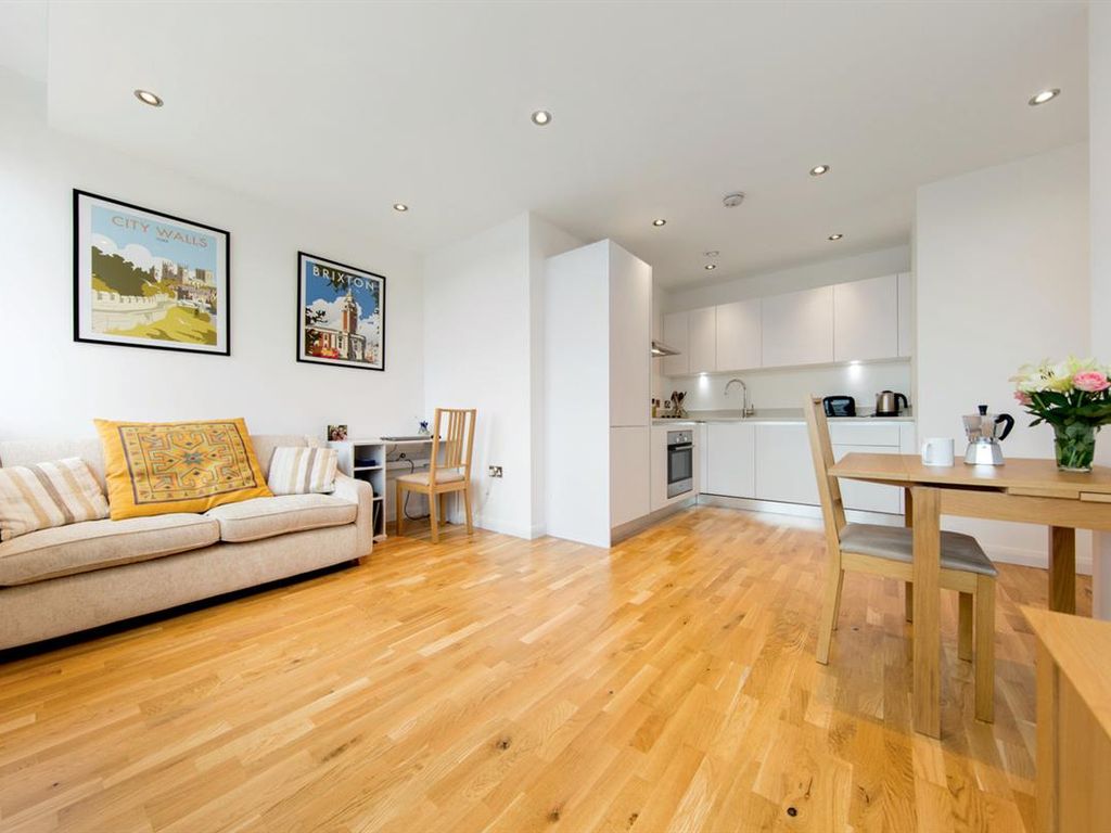 1 bed flat for sale in Streatham High Road, London SW16 Zoopla