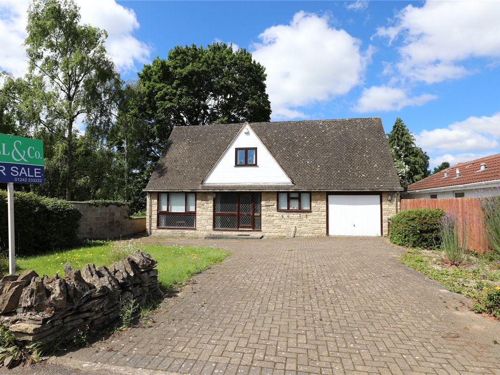 3 bed detached house for sale in Cirencester Road, Charlton Kings