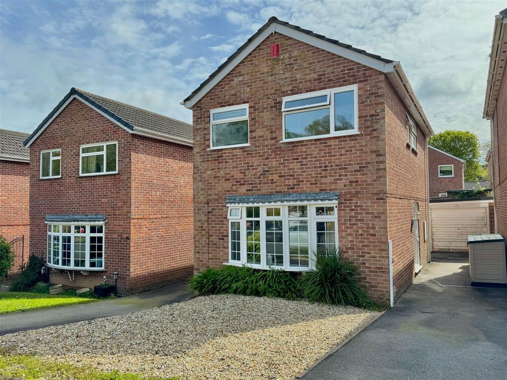 3 bed detached house for sale in Southgate Avenue, Plymstock, Plymouth