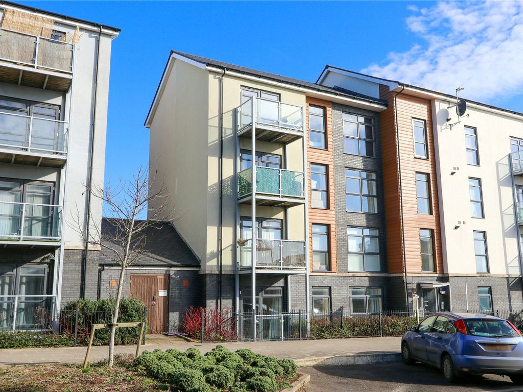 2 bed flat for sale in Great Brier Leaze, Charlton Hayes, Bristol