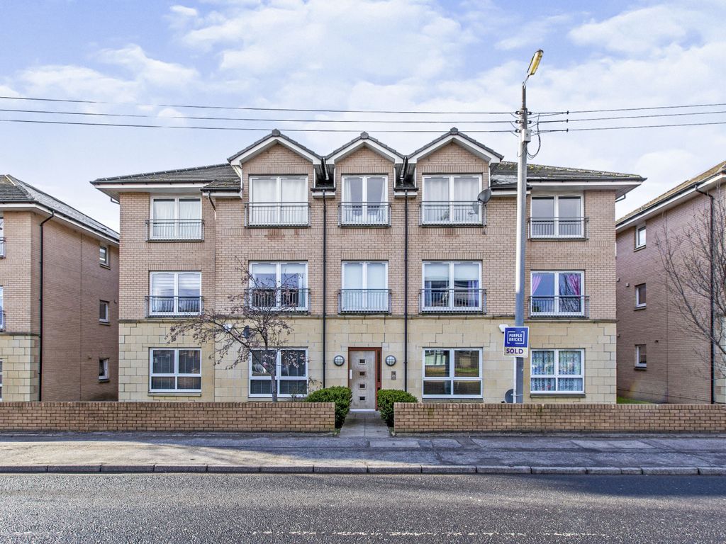 3 bed flat for sale in 16B Carmyle Avenue, Glasgow G32, £135,000 Zoopla