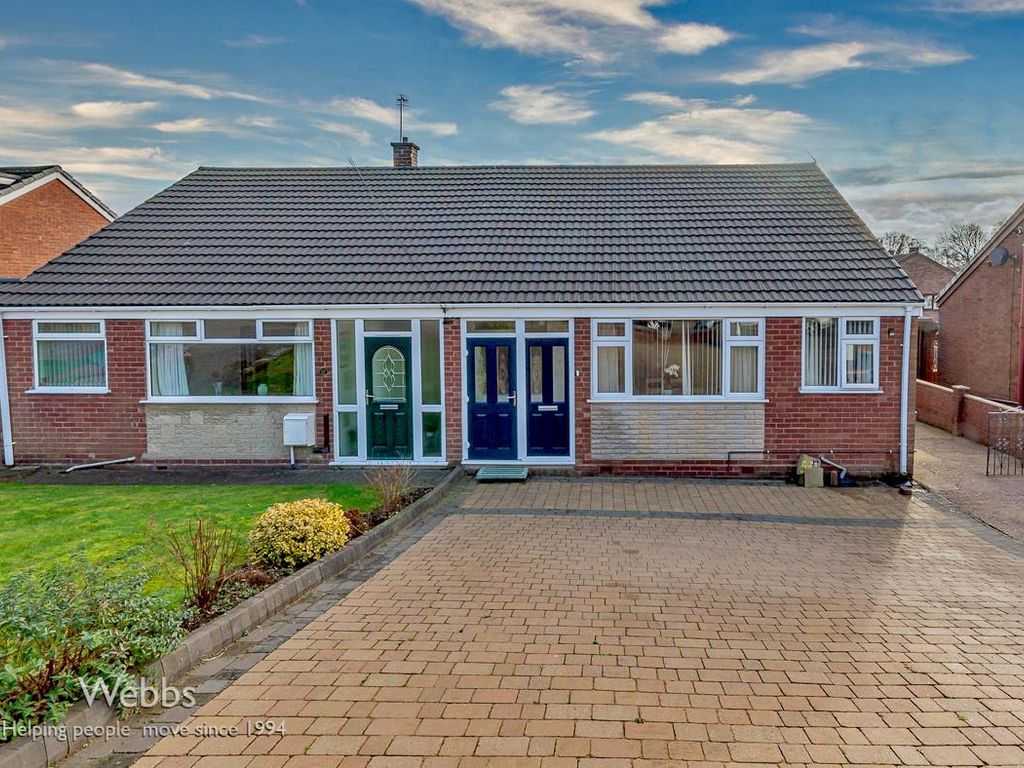 2 bed semidetached bungalow for sale in Priory Road, Hednesford
