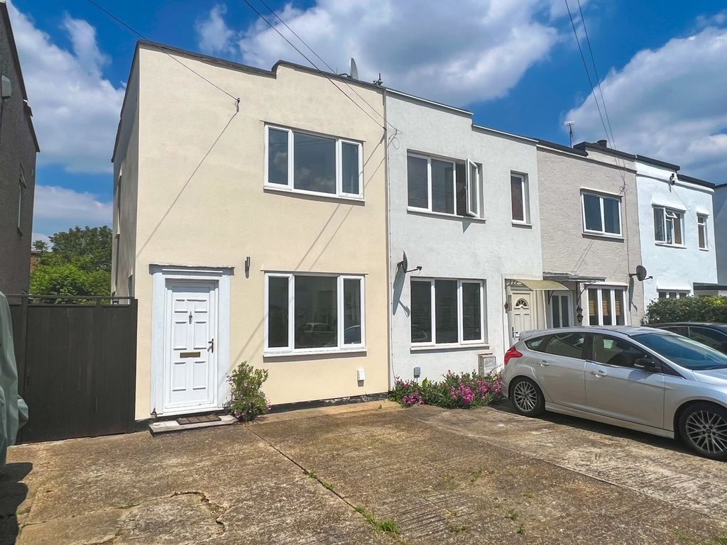 2 bed end terrace house for sale in Eastcote Avenue, West Molesey KT8
