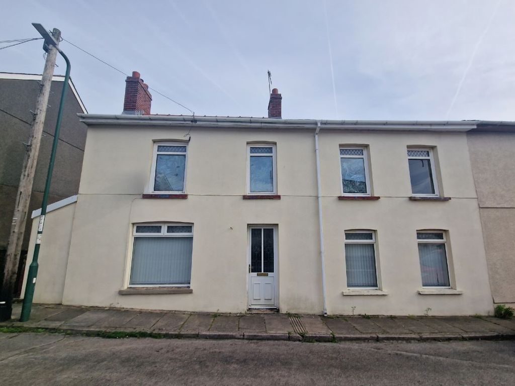 3 bed end terrace house for sale in 7 Dumfries Place, Brynmawr, Ebbw