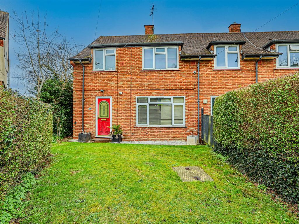 3 bed end terrace house for sale in Tibbs Hill Road, Abbots Langley WD5