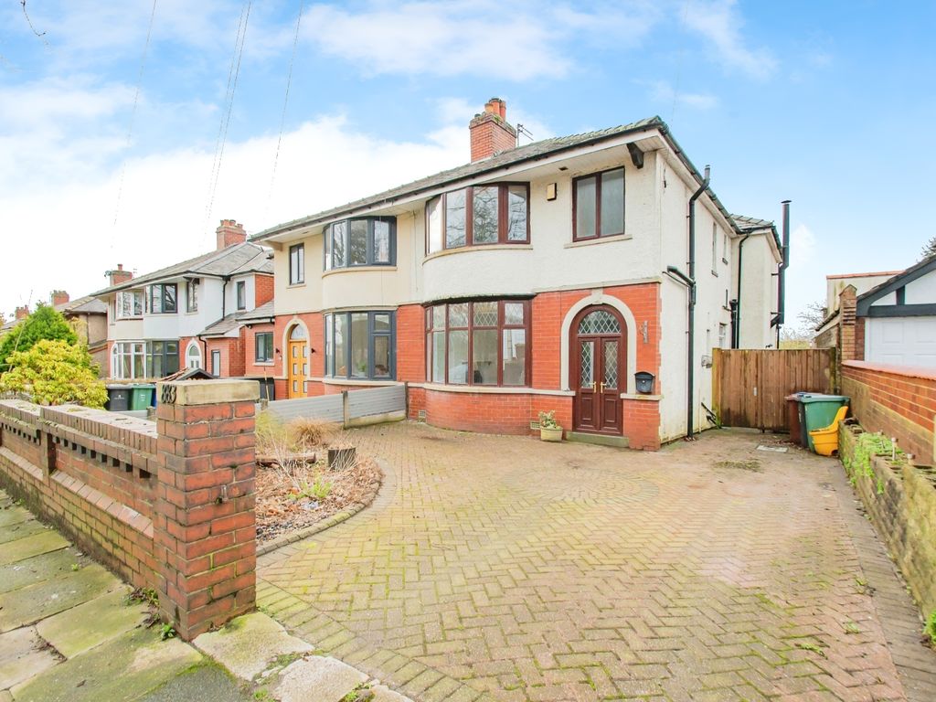 3 bed semidetached house for sale in Walmersley Road, Walmersley, Bury