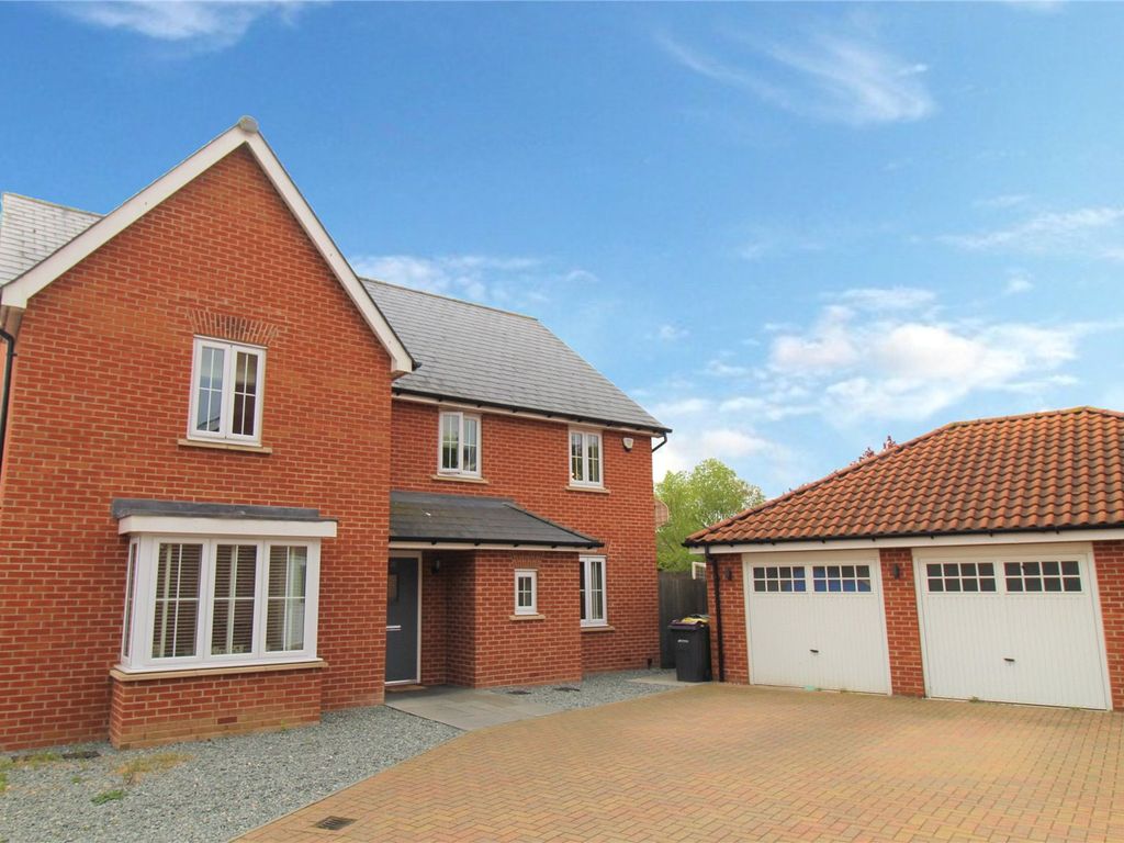 5 bed detached house for sale in Beehive Lane, Hawkwell, Hockley, Essex