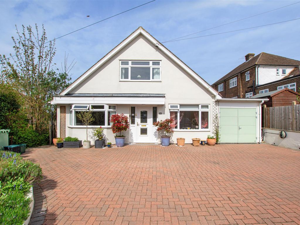 4 bed detached house for sale in Worlds End Lane, Chelsfield, Orpington