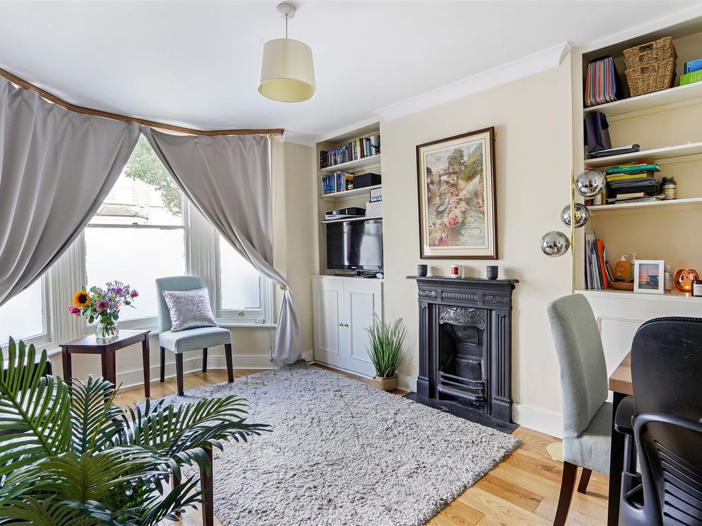 1 bed flat to rent in Sherbrooke Road, Fulham SW6, £1,950 pcm Zoopla