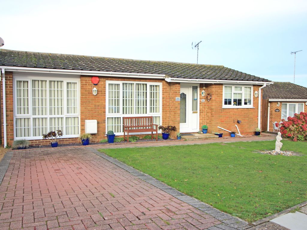 3 bed detached bungalow for sale in Staplehurst Avenue, Broadstairs CT10, £500,000 Zoopla