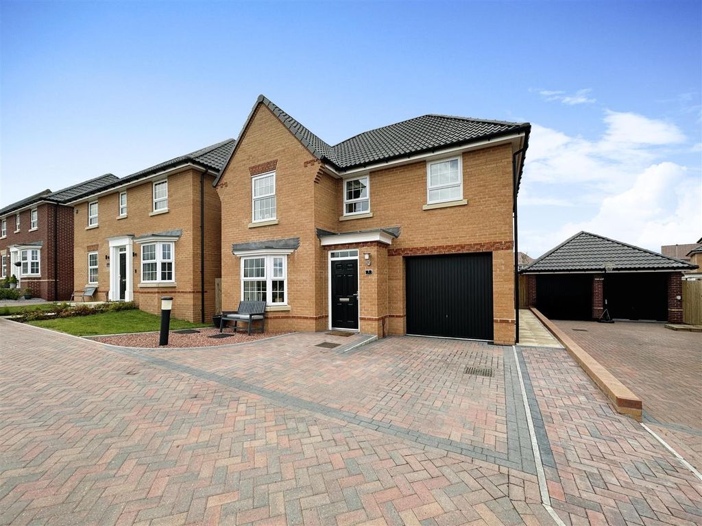 4 bed detached house for sale in Hamel Garth, Cottingham HU16 Zoopla