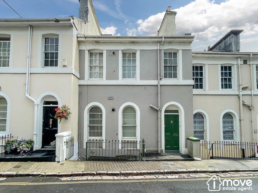 1 bed flat to rent in Coburg Place, Torquay TQ2, £575 pcm Zoopla