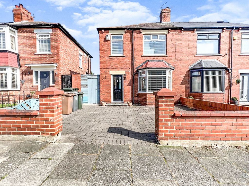 3 bed semidetached house for sale in Fern Avenue, North Shields NE29