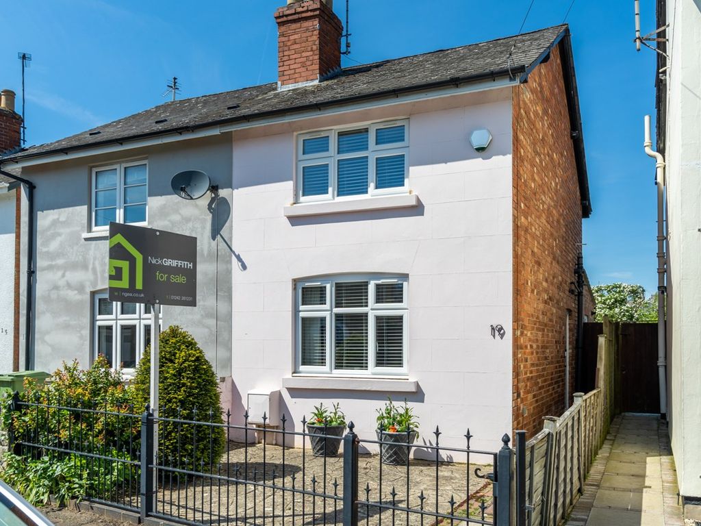 2 bed semidetached house for sale in Croft Road, Charlton Kings