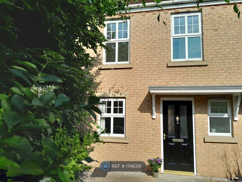 2 bed semidetached house to rent in Carlton Moor Crescent, Darlington