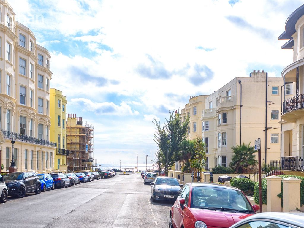 1 bed flat for sale in Lansdowne Place, Hove, East Sussex BN3 Zoopla