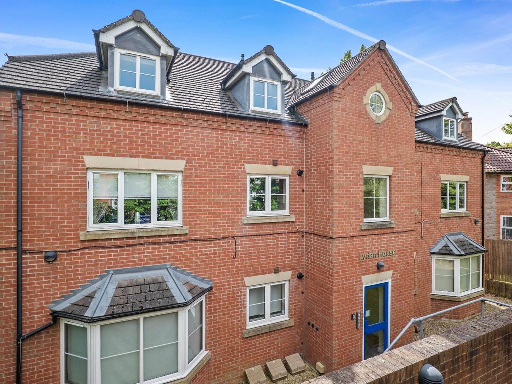 1 bed flat for sale in Pool Bank, Redditch B97 Zoopla