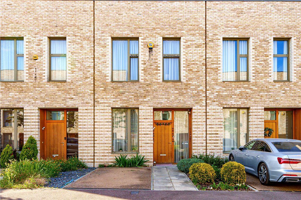 3 bed terraced house for sale in Camborne Road, Edgware, London HA8