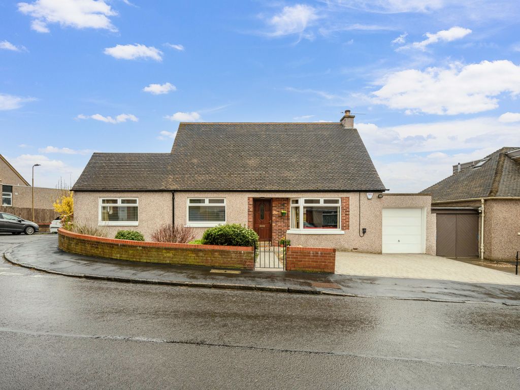 5 bed link detached house for sale in 139 Caroline Terrace, Edinburgh