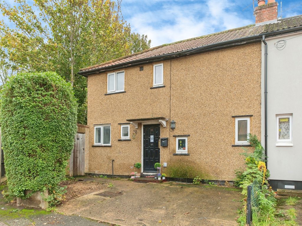 3 bed end terrace house for sale in Crossmead, Watford WD19, £475,000