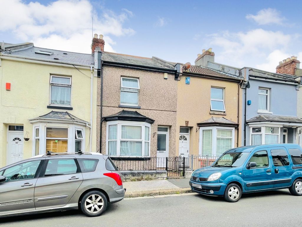 2 bed terraced house for sale in Fleet Street, Plymouth PL2, £135,000