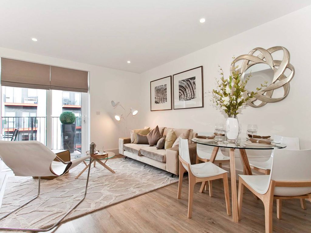 1 bed flat to rent in Major Draper Street, Woolwich, London SE18 - Zoopla