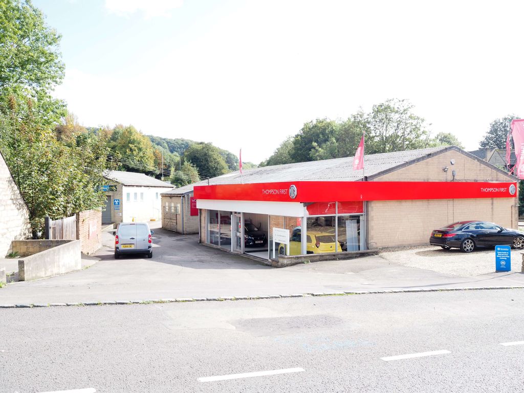 Retail premises to let in London Road, Stroud, Glos GL5, £70,000 pa