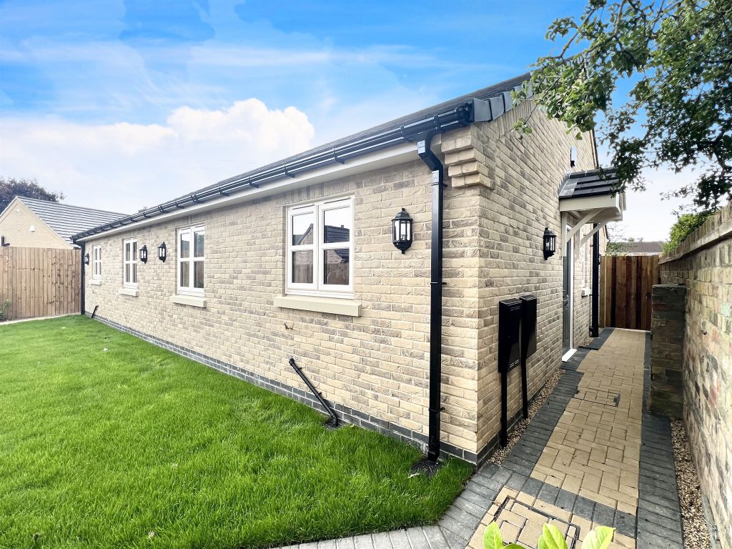 New home, 2 bed detached bungalow for sale in Whitmore Street