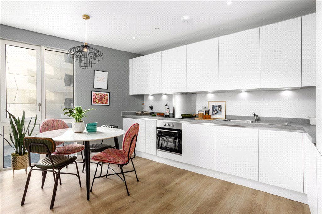 Flat 138, 30 Addiscombe Grove, Croydon CR0  