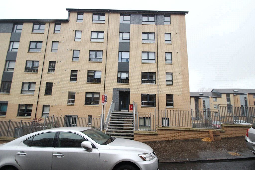 1 bed flat to rent in Oban Drive, Glasgow G20, £995 pcm Zoopla