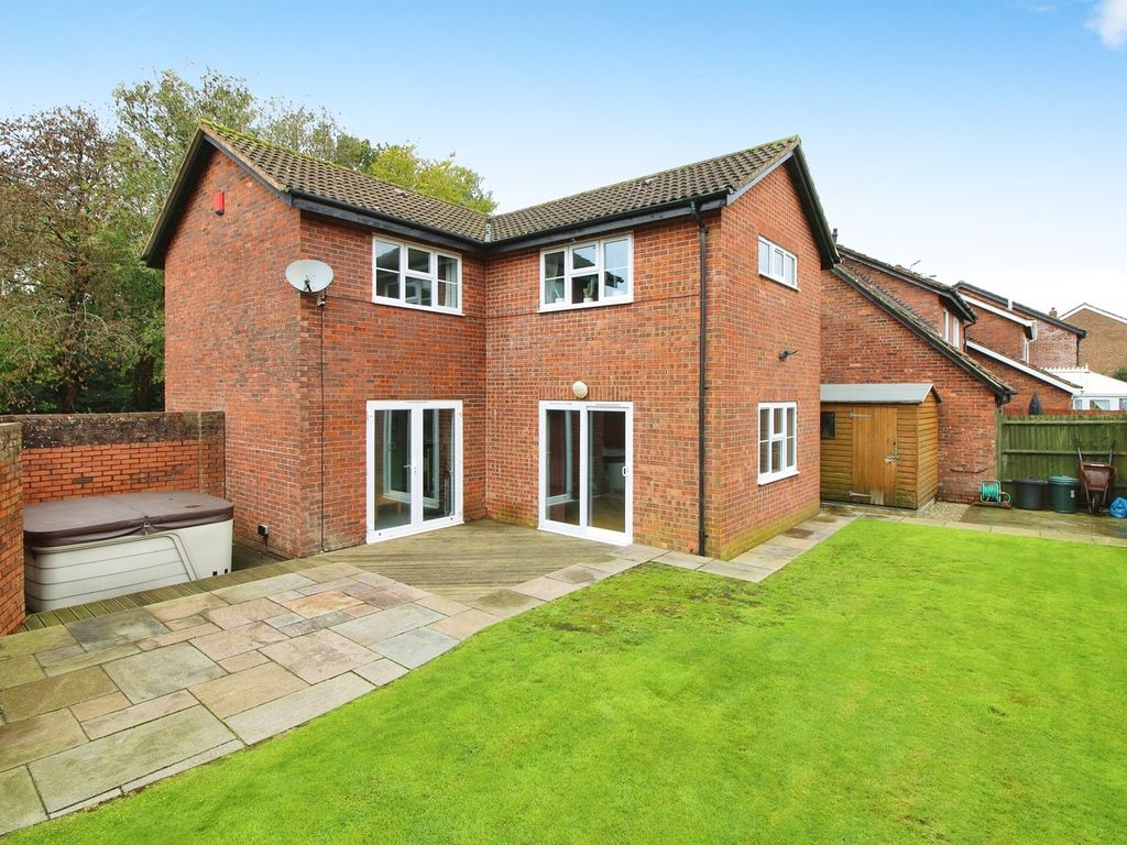 4 bed detached house for sale in Whyte Close, Holbury, Southampton SO45