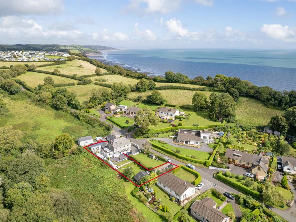 4 bed semidetached house for sale in Pleasant Valley, Stepaside