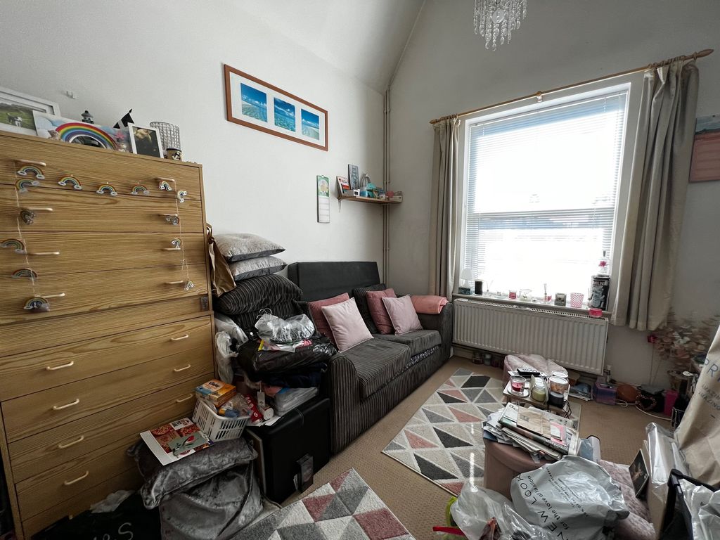 1 bed flat for sale in Angerstein Road, Portsmouth PO2 Zoopla