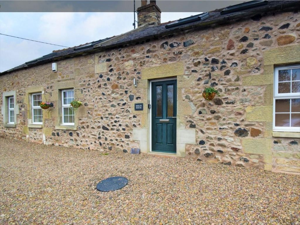 2 bed terraced house to rent in Cheviot View, Wark, CornhillOnTweed