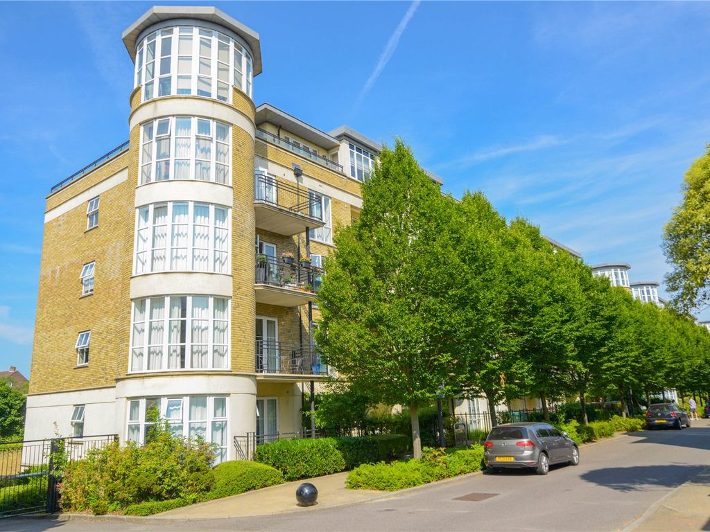 2 bed flat for sale in Lavender House, Melliss Avenue, Kew, Surrey TW9