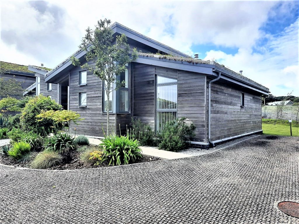 2 bed lodge for sale in Una St Ives, Carbis Bay, St Ives, Cornwall TR26 Zoopla