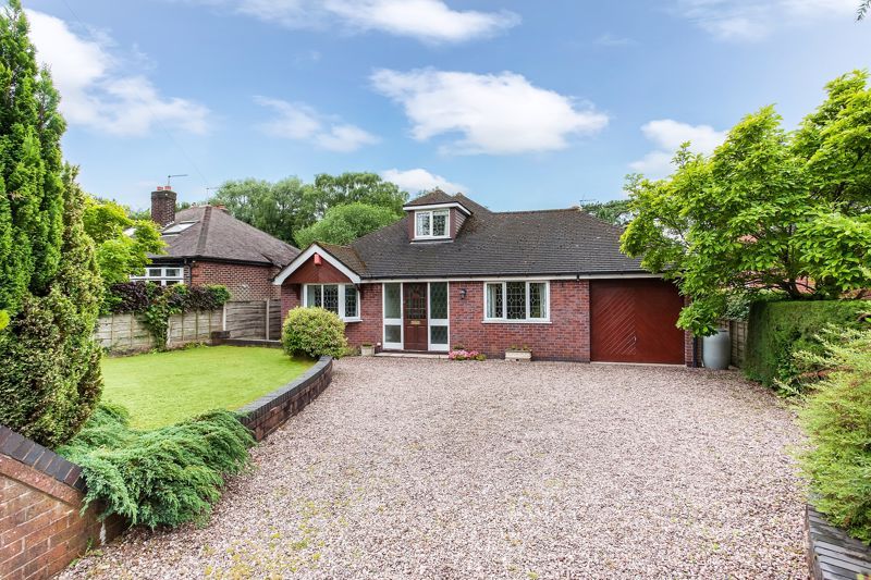 4 bed bungalow for sale in Blackfirs Lane, Somerford, Congleton CW12