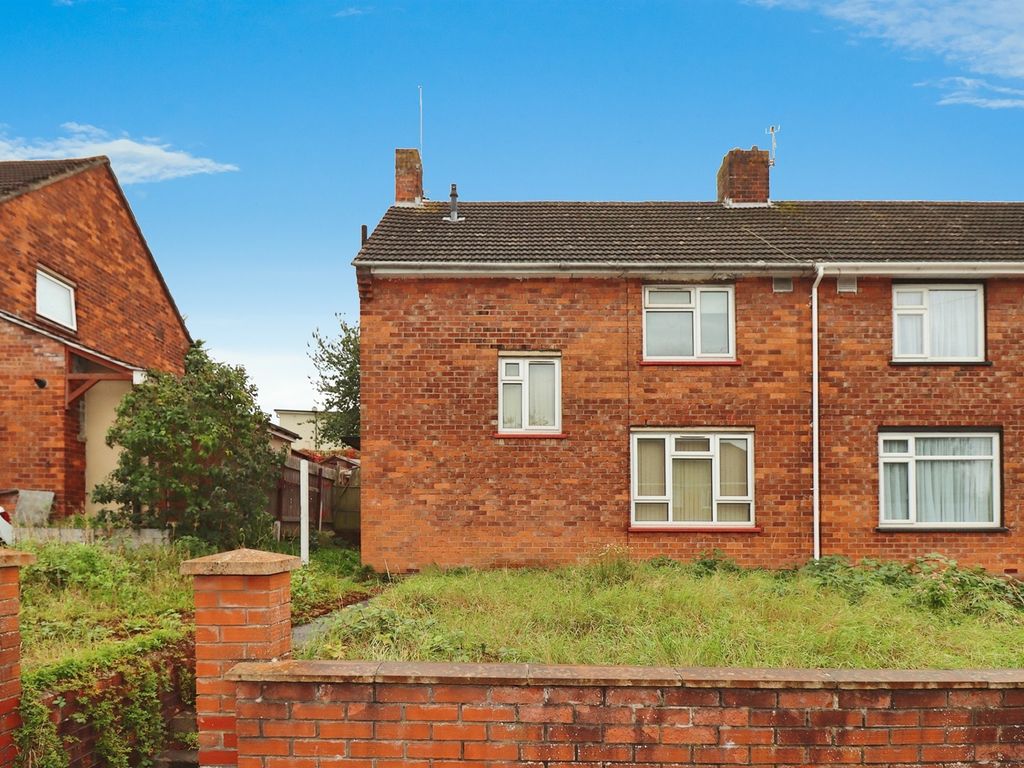 3 bed semidetached house for sale in Romney Avenue, Bristol BS7, £